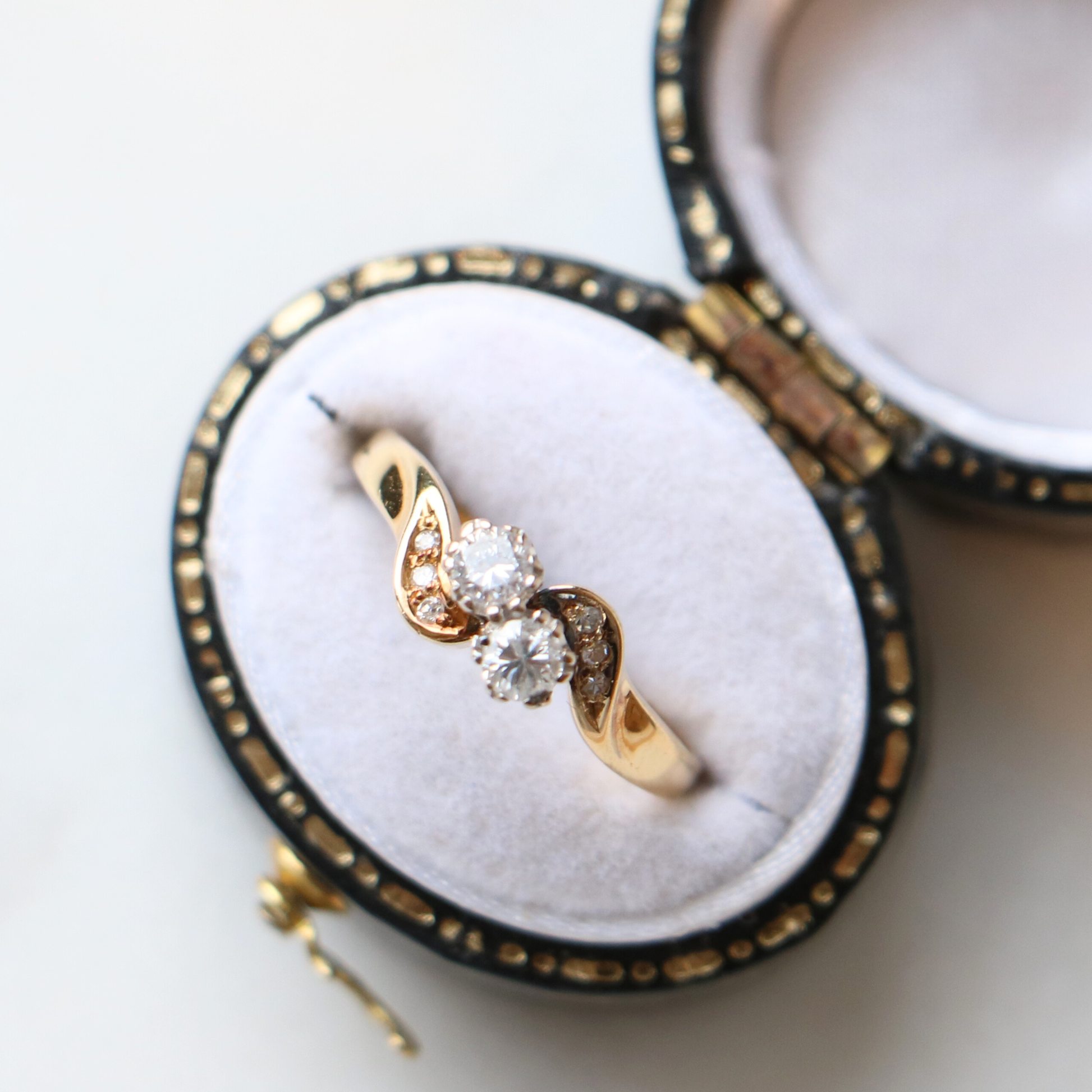 18ct Gold Diamond Ring Toi Et Moi Ring