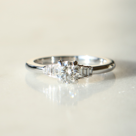 Vintage Art Deco Style 18ct White Gold 0.50ct brilliant cut diamond ring with baguette side diamonds