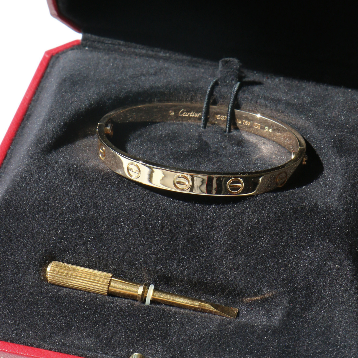 18ct Gold Cartier LOVE bracelet size 16
