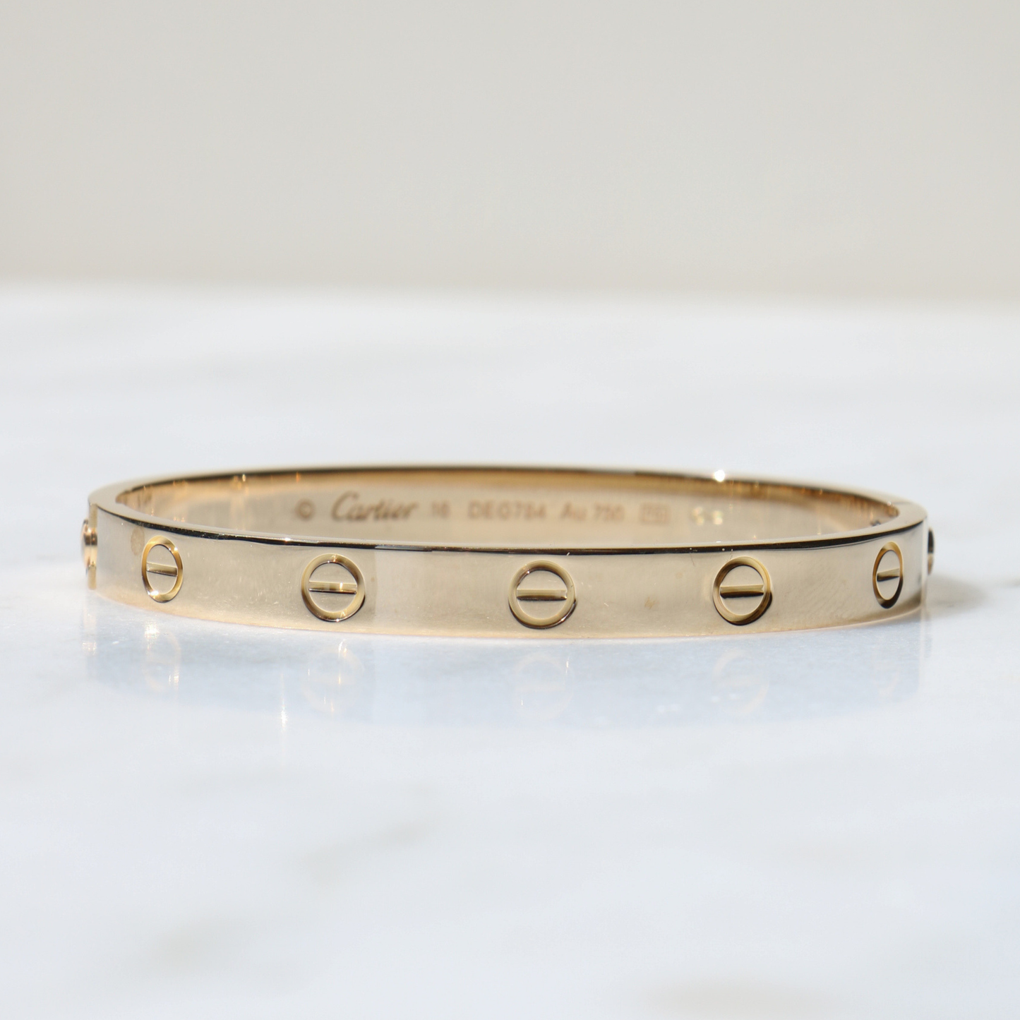 18ct Gold Cartier LOVE bracelet size 16