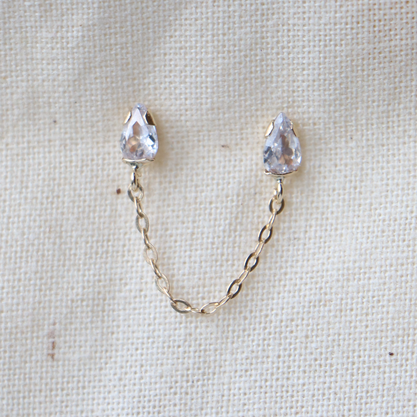 9ct Yellow Gold Pear Stud Earring Chain