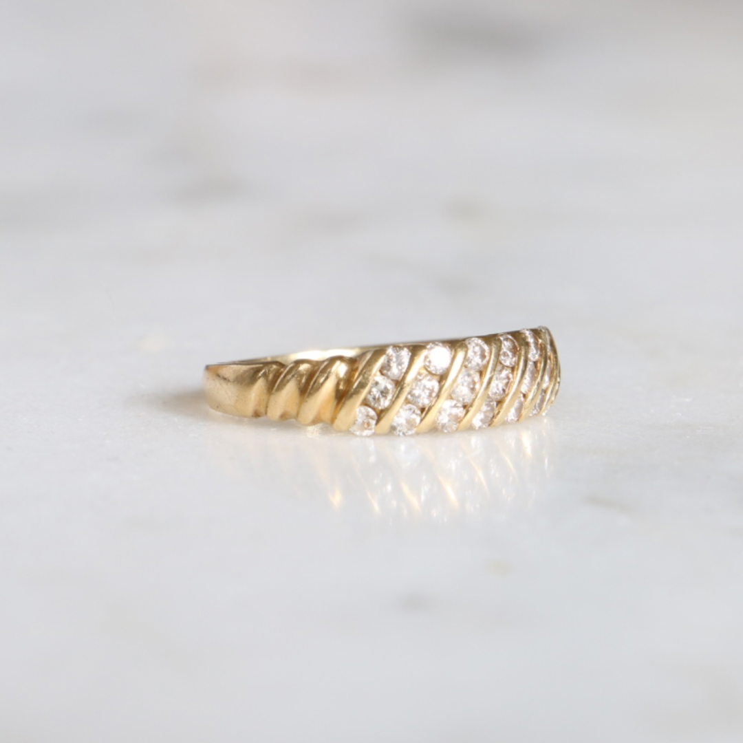 18ct Gold Diamond Pave Vintage Ring