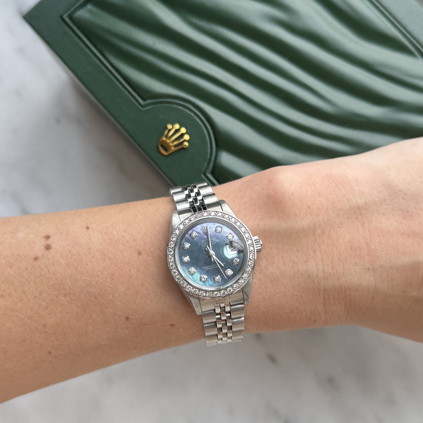 Rolex oyster perpetual stainless steel mother of pearl Diamonds