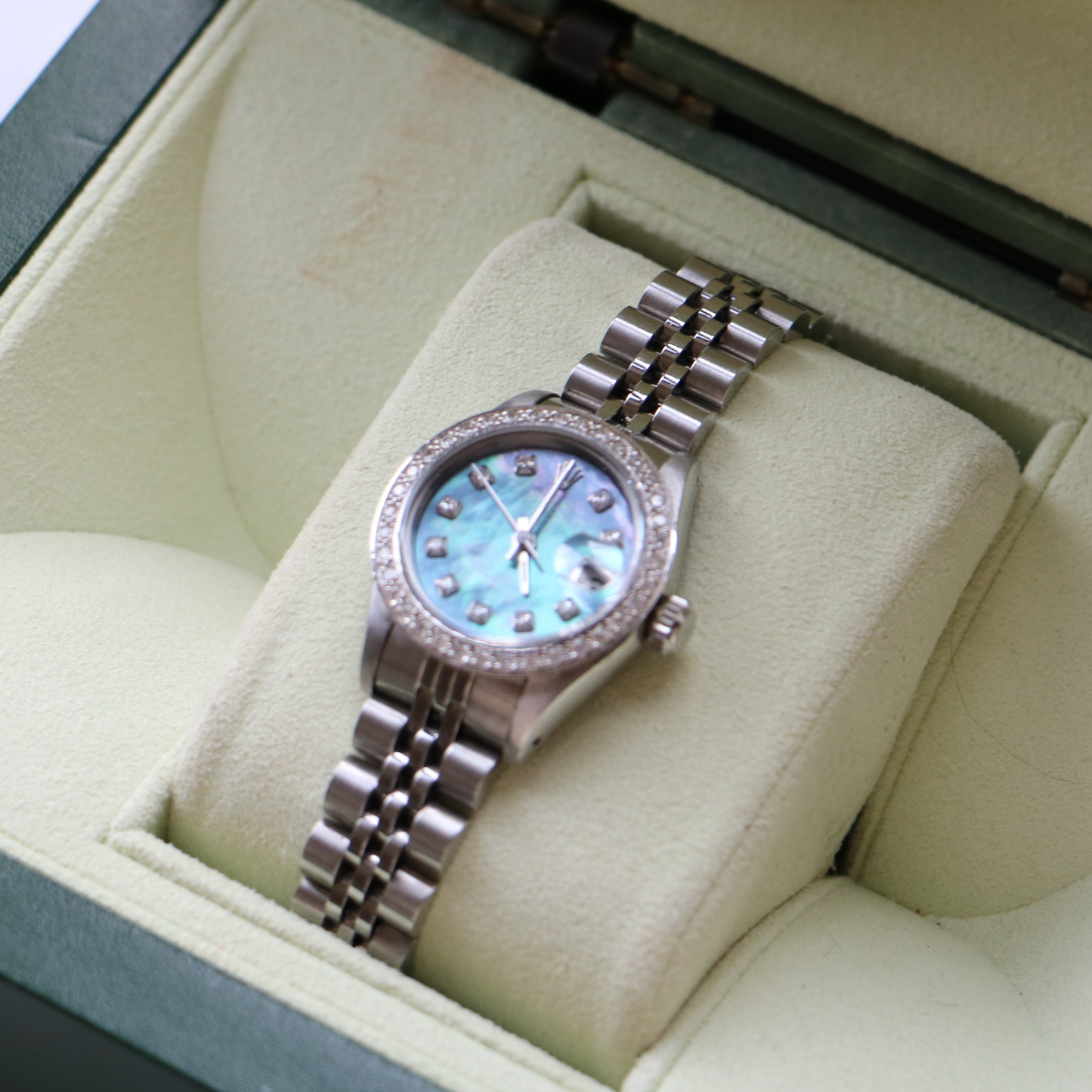 Rolex oyster perpetual stainless steel mother of pearl Diamonds