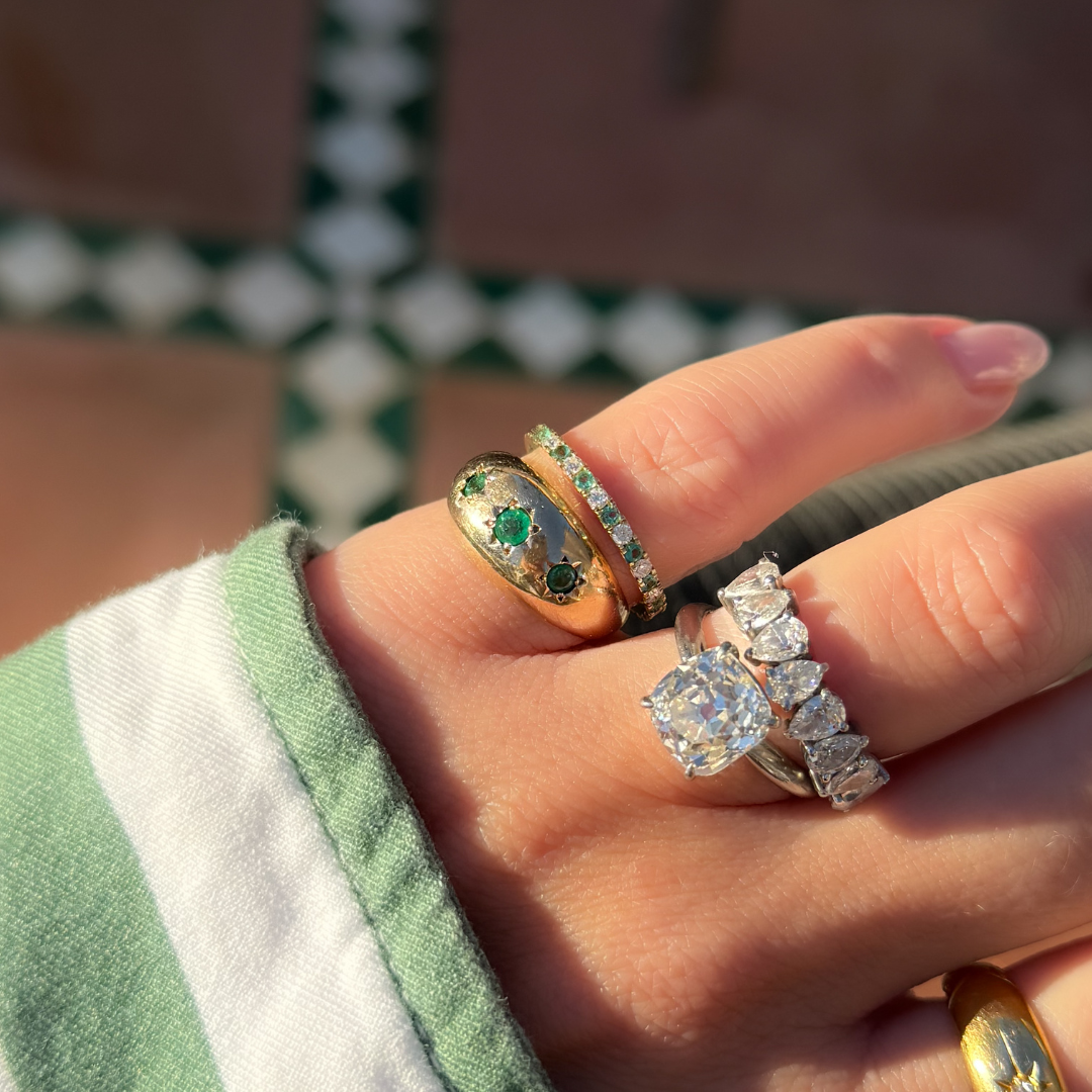 9ct Yellow Gold Emerald Gypsy Ring