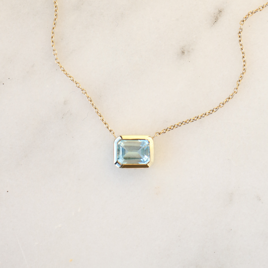 9ct Gold Emerald Cut Topaz Bezel Necklace