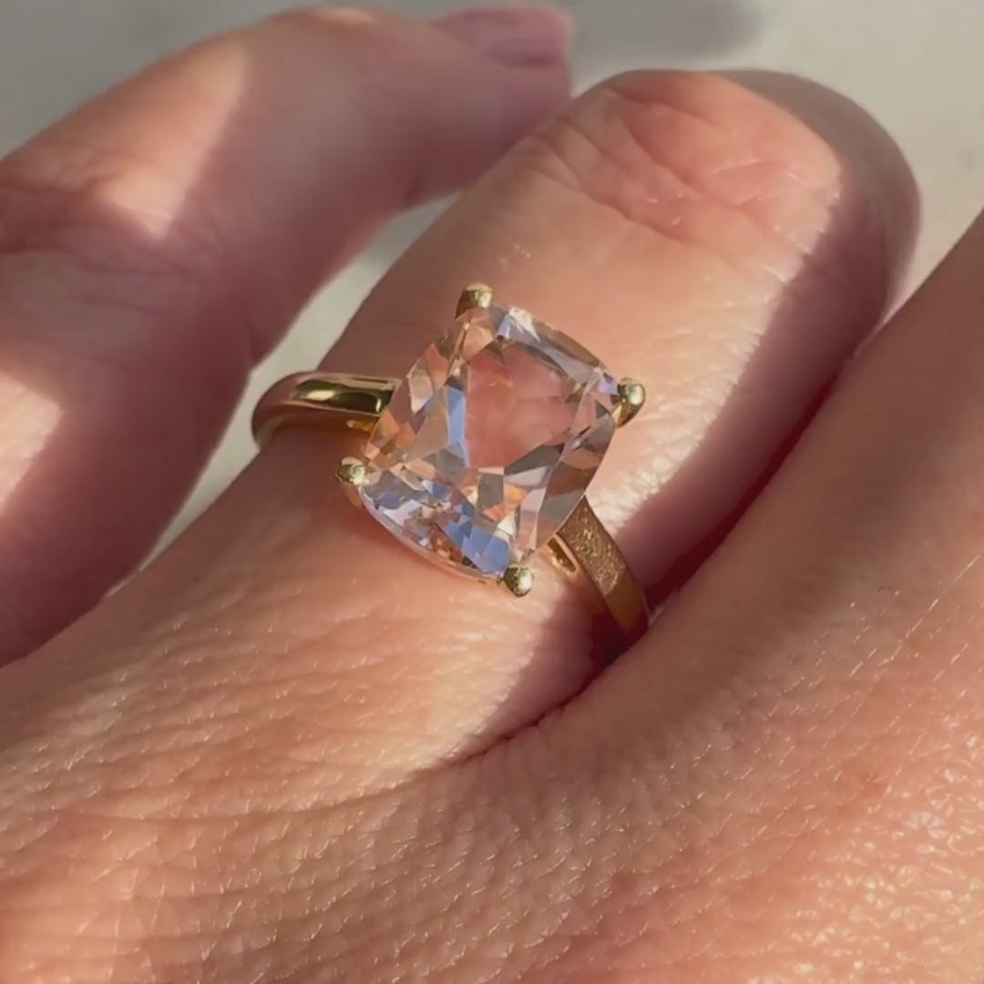 9ct Gold Cushion Cut Morganite Ring